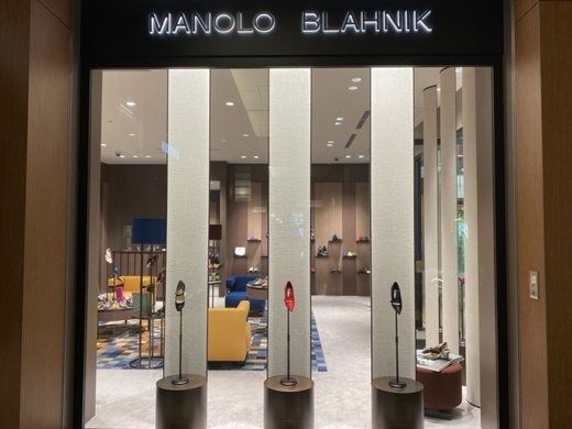 マノロブラニク｜MANOLO BLAHNIK　東京ミッドタウン店